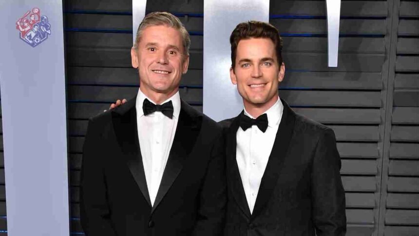 Simon Halls Net Worth